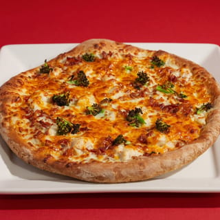 Broccoli Chicken Alfredo Pizza
