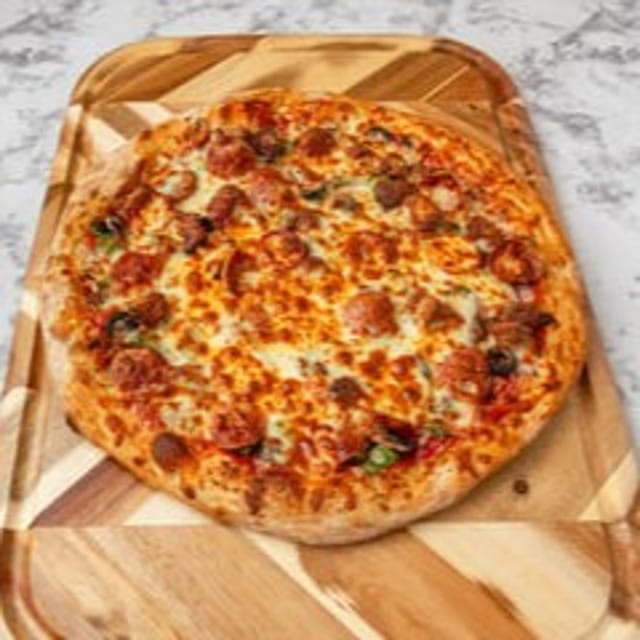 Supremo Pizza.
